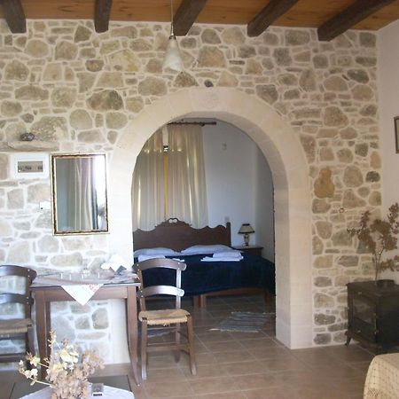 Sivas Apartments-Studios,Sigelakis With Very Nice View Buitenkant foto