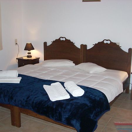 Sivas Apartments-Studios,Sigelakis With Very Nice View Buitenkant foto