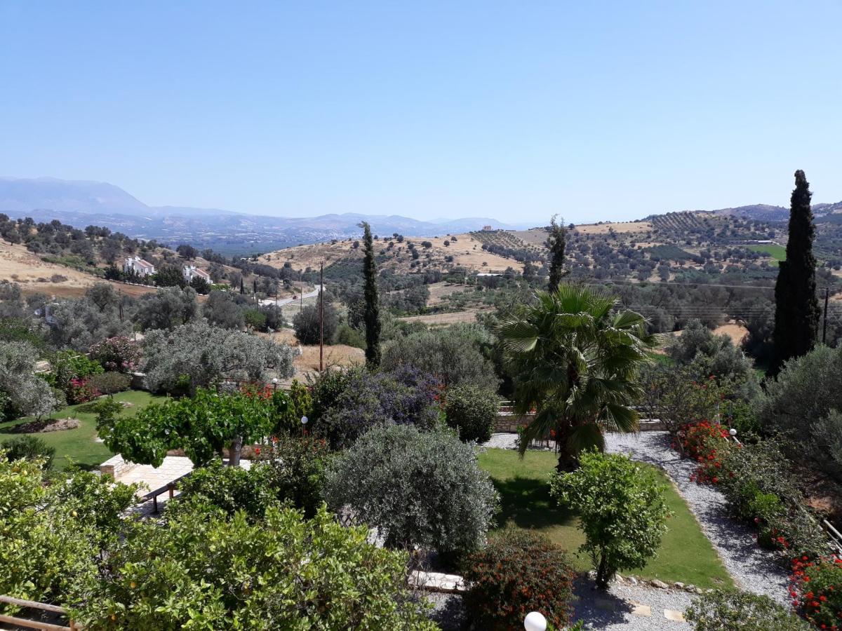 Sivas Apartments-Studios,Sigelakis With Very Nice View Buitenkant foto