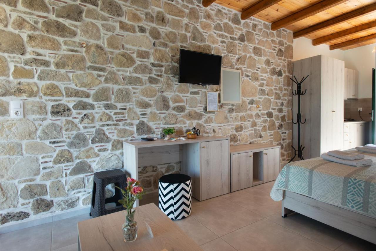 Sivas Apartments-Studios,Sigelakis With Very Nice View Buitenkant foto