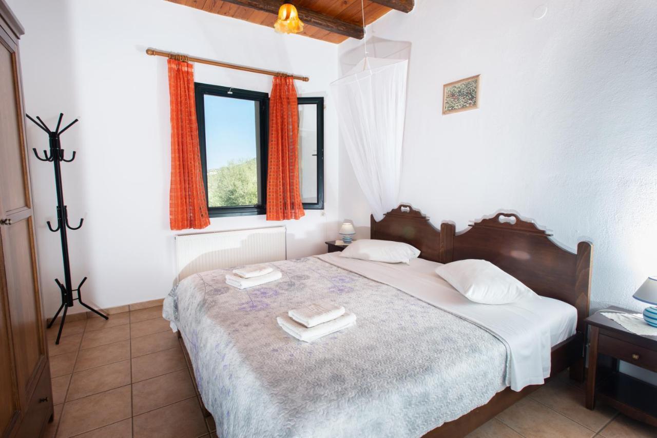 Sivas Apartments-Studios,Sigelakis With Very Nice View Buitenkant foto