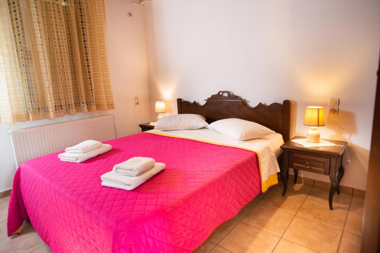 Sivas Apartments-Studios,Sigelakis With Very Nice View Buitenkant foto