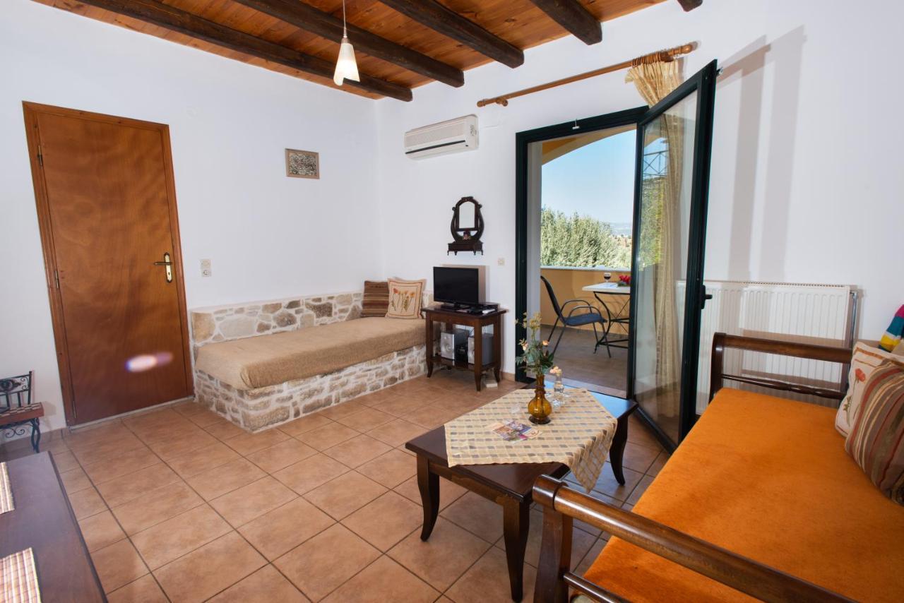 Sivas Apartments-Studios,Sigelakis With Very Nice View Buitenkant foto